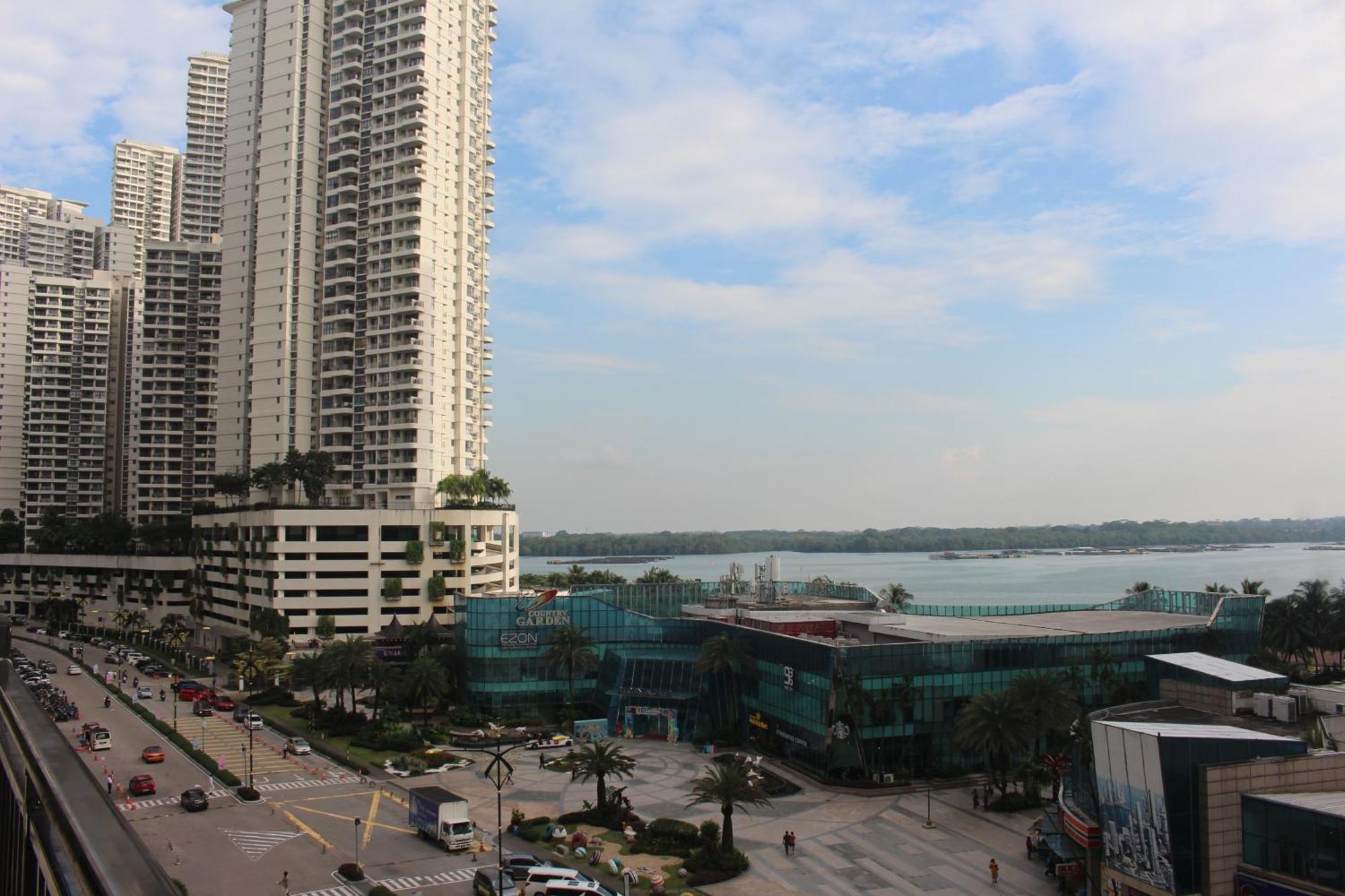 Апартаменти Country Garden Danga Bay Джохор-Бару Екстер'єр фото